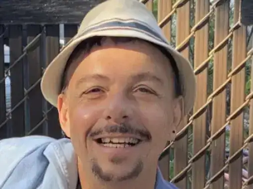 Picture of Elías Miguel Muñoz