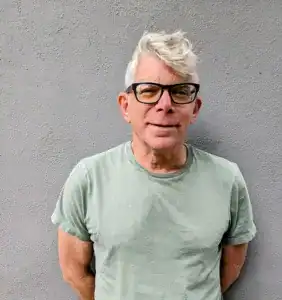 A photograph of the author, Daniel Meltz.